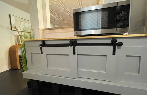 Nyack Apartment | Chic Private Retreat in Prime Nyack Location. Walkable to dining & boutiques.