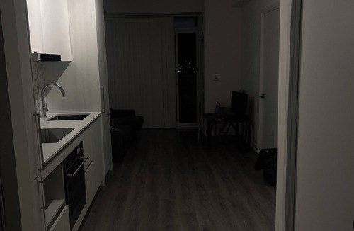Vaughan Apartment | "Chic Retreat: Pet & Smoke-Friendly, Balcony Views, Prime Location!"