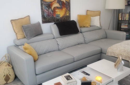 Azalea Park Villa | Chic Upscale duplex in the heart of the city