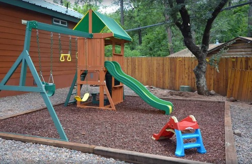 Christopher Creek Cabin | Christopher Creek Cabins - Cabin 9
