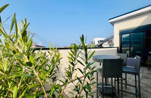 Hayama Villa | Cielito Hayama 最大10名 海まで10分 テラスBBQ 葉山の空と海と富士山に出会うヴィラ