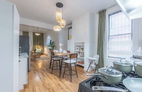 Hoboken Apartment | City Escape with 2 Bath, 10 beds, We Pay Back Half Parking Cost ✨10% OFF 7 days