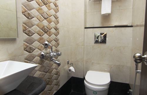 Dadar East House | City Guest House