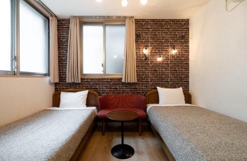 Sendagaya Apartment | City Oasis
