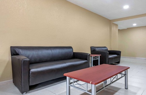 Florida Central Atlantic Coast Hotel | Clarion Inn Orlando International Drive - ICON Park