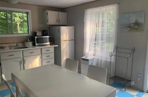 Frontenac Cottage | Classic Cottage Vibe : Old Roots Cottage#2, private, peaceful & within nature