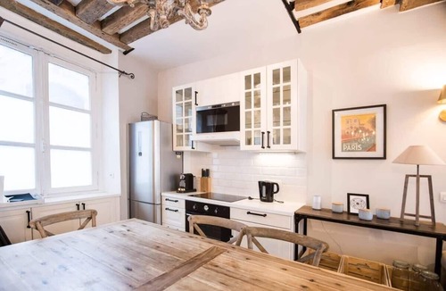 Archives Apartment | Classy Bourgeois - Chic 2 Bedroom Apt in Le Marais