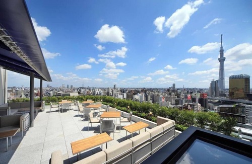 Komagata Hotel | Classy King Smoking hotel with AC, fitness room in charming Taito City