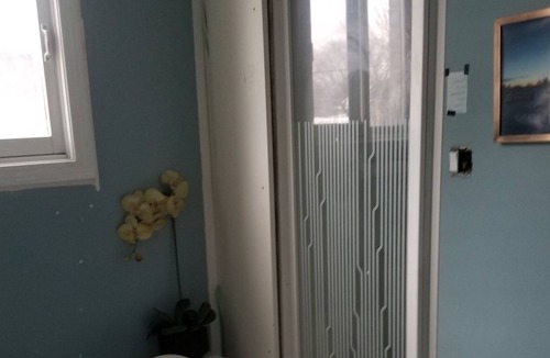 North Bay House | Clean and Quiet Room for rent Nightly