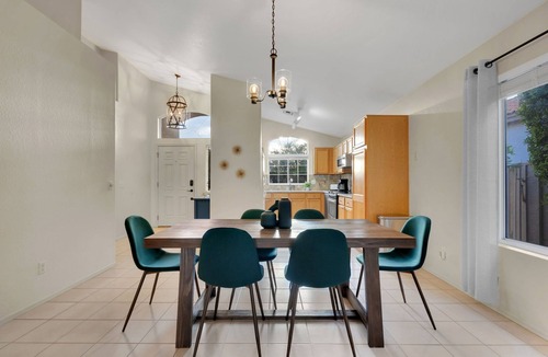Rancho Vistoso House | Clean & chic 3 bed 2 bath in OV! Salt pool can be heated!