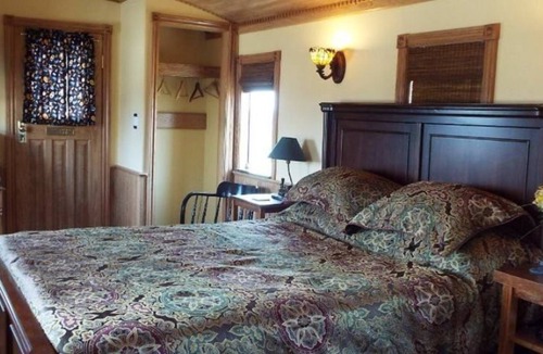 Clearview Bed & Breakfast | Clearview Station B&B