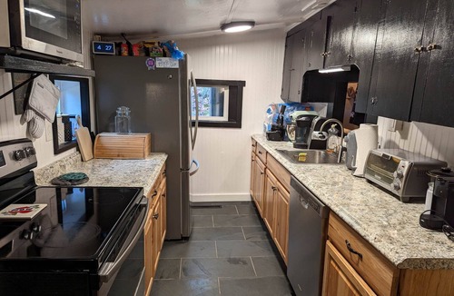 Petersburg Cabin | Close to Penn State & Whipple's Dam - HOT TUB & Pet Friendly!