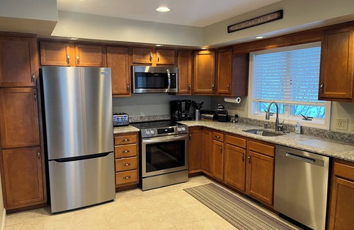 Champion House | Close to Slopes; Amazing Views of the Mountain; Family Friendly