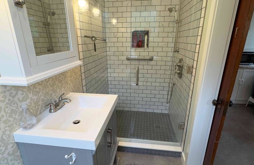 Southampton House | Close to the beach and downtown