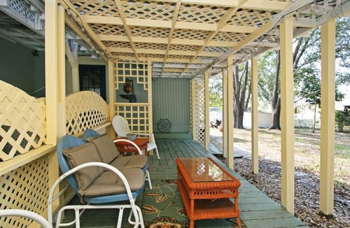 Mount Dora House | CLOSEST Home to Downtown Mt Dora & Lakefront - Winter 2018 SALE!