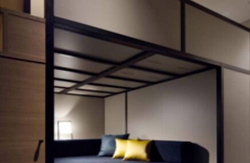 Hyakunincho Hotel | Cloud-Level Bunk Room Escape in Affordable Hotel WiFi AC Gym laundromat Shinjuku