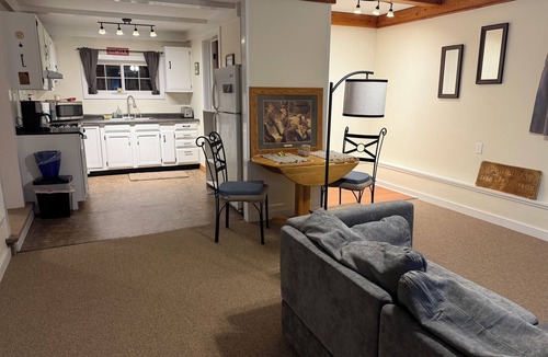 West Eaton House | Cold Spring Farm Milk House Apt.- Colgate & Hamilton College