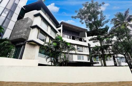 Nilje Gaon House | Collection O Lodha Experia Mall