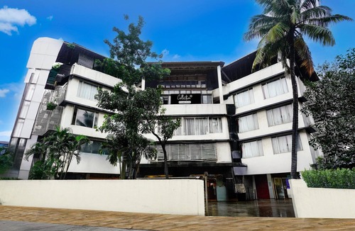 Nilje Gaon House | Collection O Lodha Experia Mall