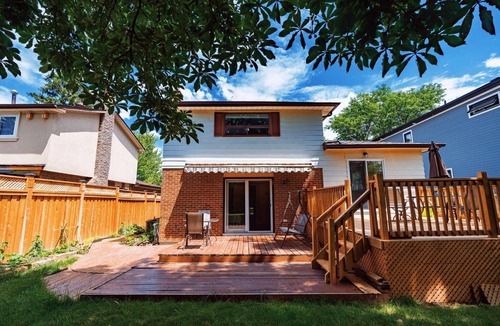 Markham House | Comfort and Lovely home in Markham