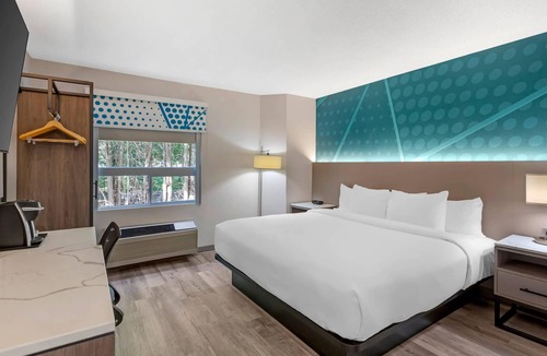 Bracebridge Hotel | Comfort Inn
