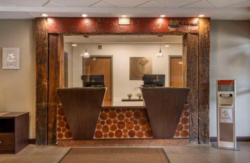 Connellsville Hotel | Comfort Inn Connellsville Riverview