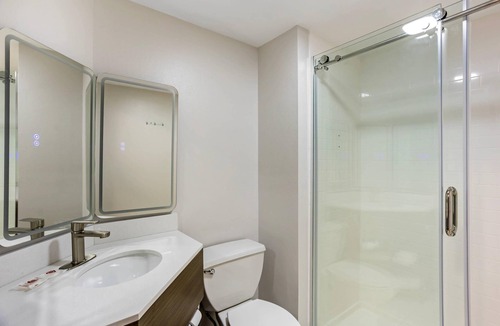 Harrisburg Hotel | Comfort Inn & Suites Harrisburg-Hershey North
