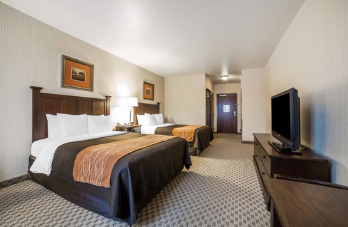 Whitney Ranch Hotel | Comfort Inn & Suites Henderson - Las Vegas