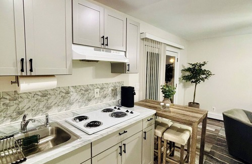 Bay Shore Apartment | Comfort Suite in charming Bay Shore