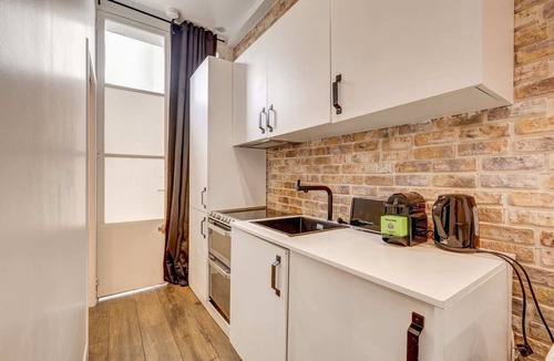 Passerelle Apartment | Comfortable 2BD/2BTH by Gare de Lyon!