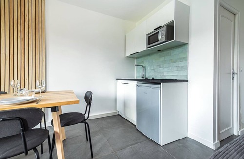 Les Lilas Apartment | Comfortable family apartment near Paris