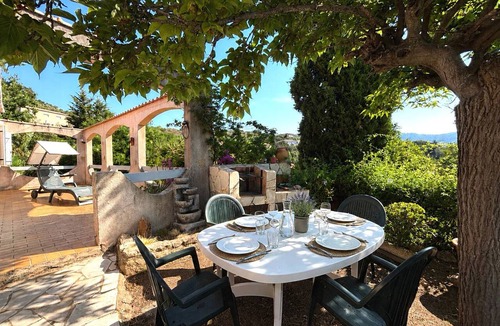 Molini House | Comfortable house, 750m from beach - 6 guests