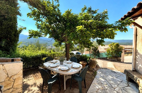 Molini House | Comfortable house, 750m from beach - 6 guests