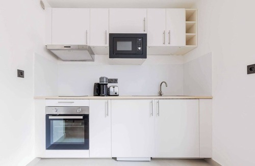 Puteaux Apartment | Comfortable Studio for 2 people - Puteaux