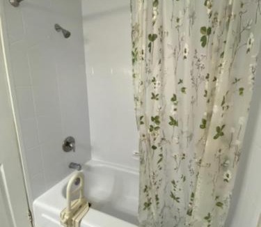 Bramalea House | Comfy Private Room