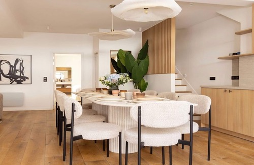 Epinettes Apartment | Completely refurbished& custom-built 2 living rooms, 6premium bedrooms, &terrace