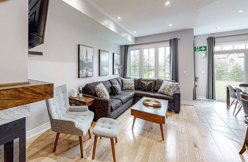 The Blue Mountains Condo | Condo ∙ 3 bedrooms ∙ 8 guests