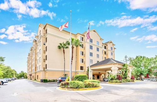 Florida Central Atlantic Coast Apartment | Condo near Universal Studios with Hot tub, Pool!