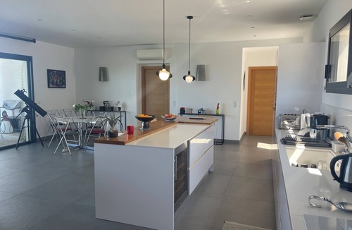 Albitreccia Villa | Contemporary, single-story villa with an exceptional view of the Gulf of Ajaccio,
