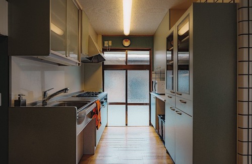 Shimo-yoshida House | Convenient and stylish City Pop inspired retreat at the foot of Mt.Fuji!