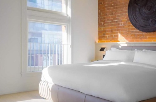 Beaconsfield Village House | Convenient Stay, Superb Location, Boutique Property Near Coca Cola Coliseum