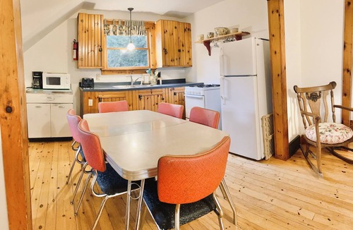 Cooksburg Cabin | Cook Forest/FREE WIFI,Firewood,A/C, Dog Stay