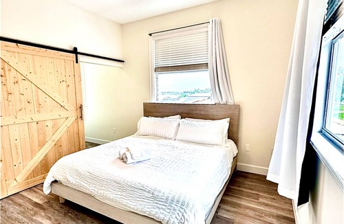 Auburndale Condo | Costa Lake Condo