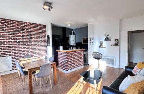 Serris Apartment | Cosy Apartment Carré Elysée Serris