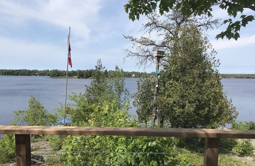 Pointe au Baril Cottage | Cosy Cedar Cottage -Georgian Bay