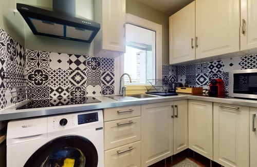 Noisy-le-Grand Apartment | Cosy&Chill Apartment Near Disney and Paris - 3min from train station