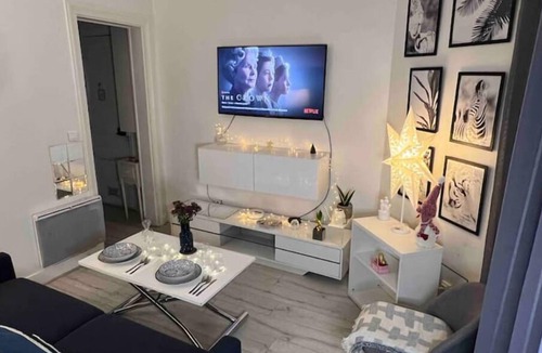 12th Arrondissement Apartment | Cosy flat in the heart of Paris 12