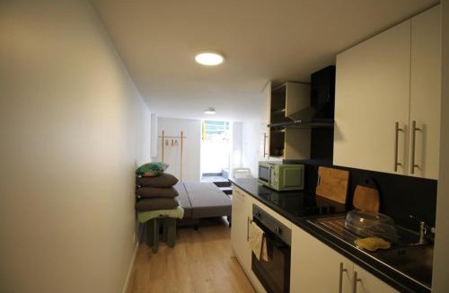 Aulnay-sous-Bois Apartment | Cosy New Studio 2 min RER B