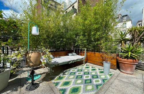 Belleville Apartment | Cosy Parisian apartment with large sunny terrace!
