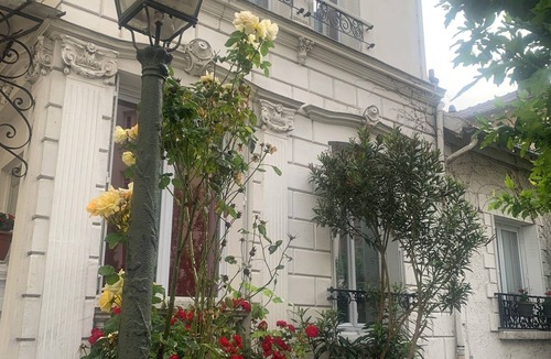 Aulnay-sous-Bois Villa | Cosy Villa 2 min RER B- located between Paris and Challes De Gaules Airport